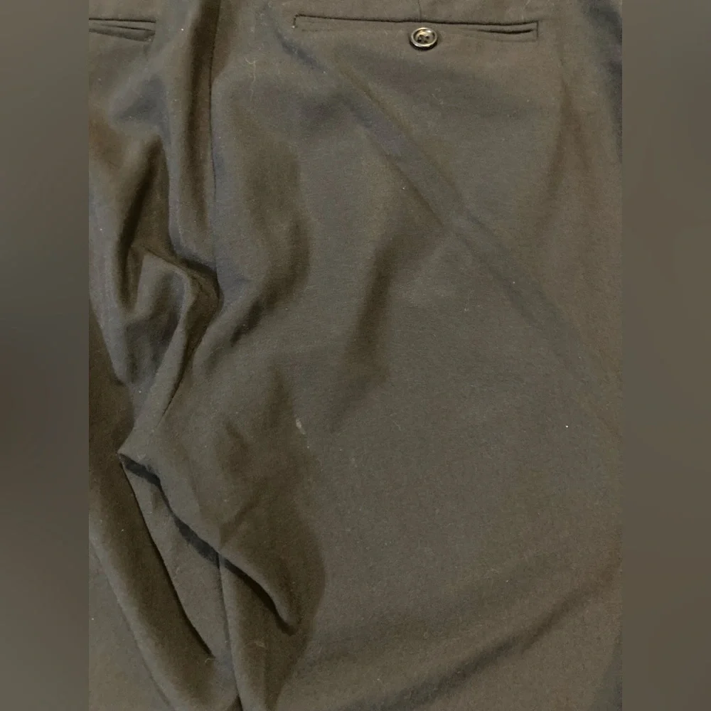 Banana Republic Men’s Size 33L Black Pants‎